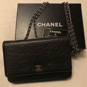 Chanel camellia wallet on a chain authentic